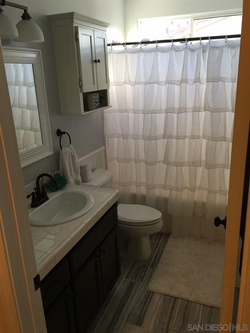 535 Summit Avenue Fallbrook, CA 92028 - Photo 18 of 23