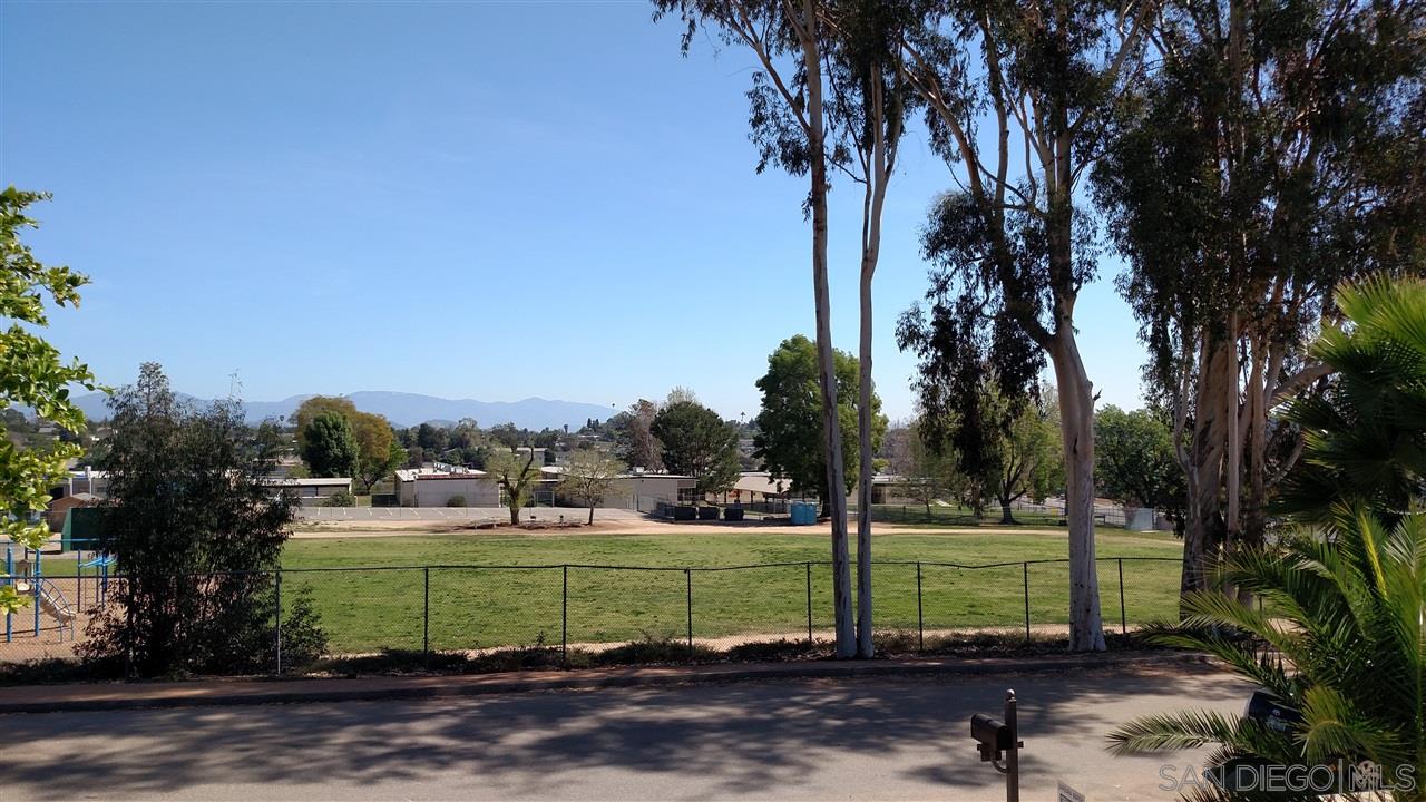 535 Summit Avenue Fallbrook, CA 92028 - Photo 20 of 23