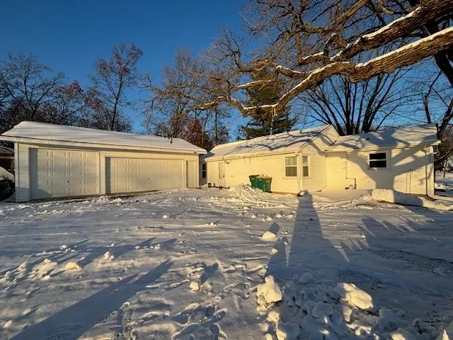 $365,000 | 5636 South County Rd D, Beloit, WI 53511