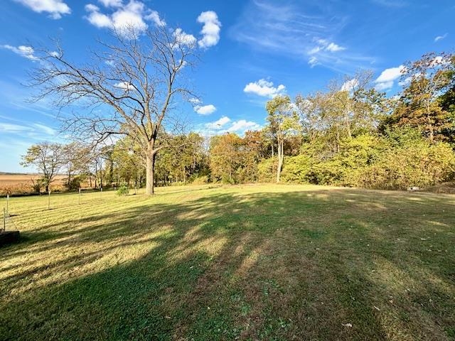5636 South County Rd D Beloit, WI 53511 - Photo 3 of 47