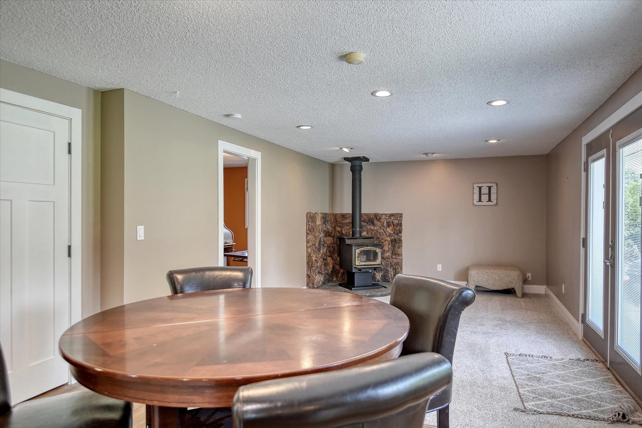 4411 South Mamer Road Spokane, WA 99206 - Photo 12 of 44