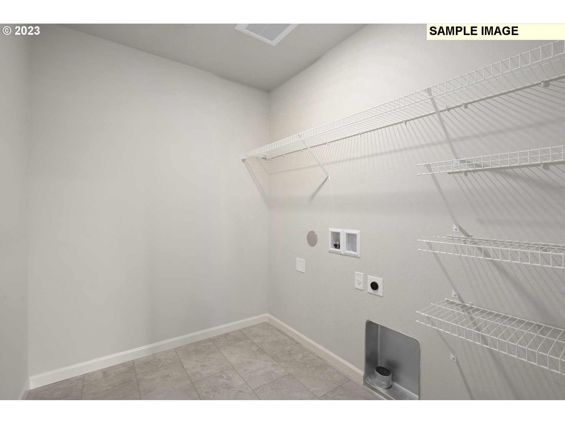 2018 Southeast Teal Avenue Gresham, OR 97080 - Photo 17 of 17 a view of an empty room