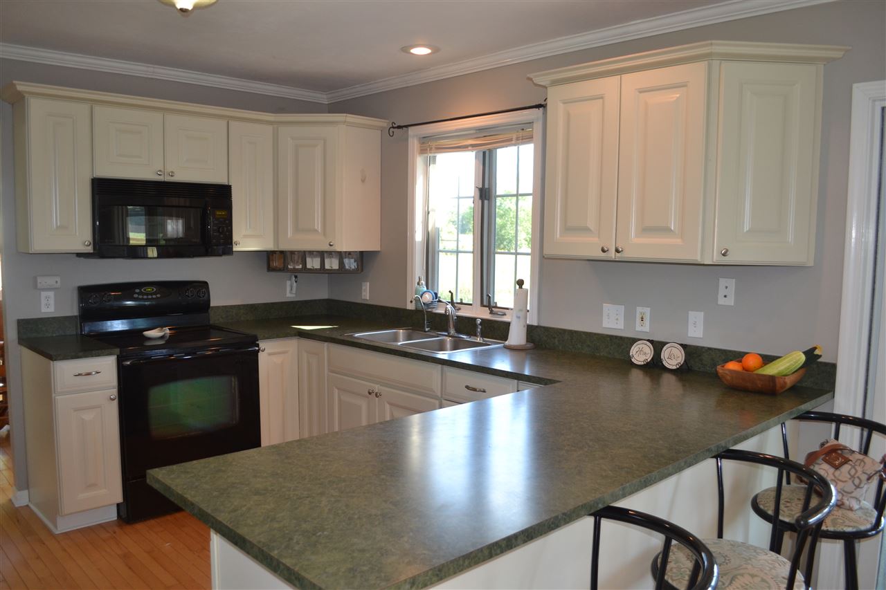 11031 South Mission Road Shepherd, MI 48883 - Photo 4 of 34 1822327-3.JPG