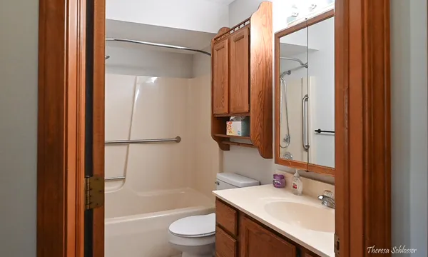 $265,000 | 91 Grand Village Court, Unit 34, Grandville, MI 49418