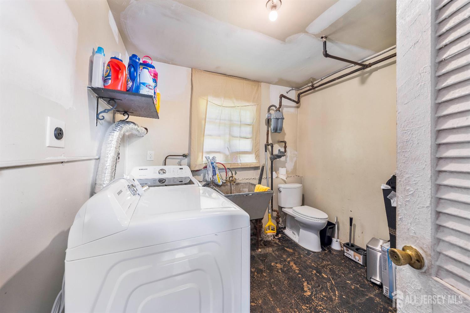 207 Phillips Road Somerset, NJ 08873 - Photo 16 of 20 Gallery Image 16