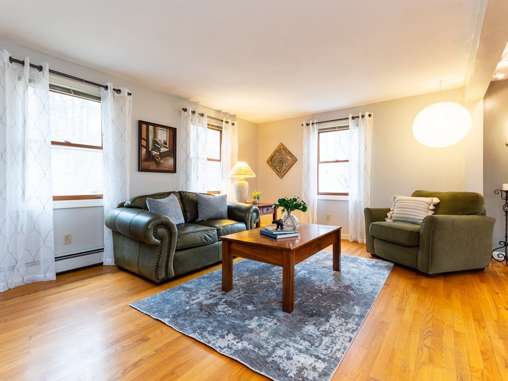 4 Heights Terrace Maynard, MA 01754 - Photo 5 of 41