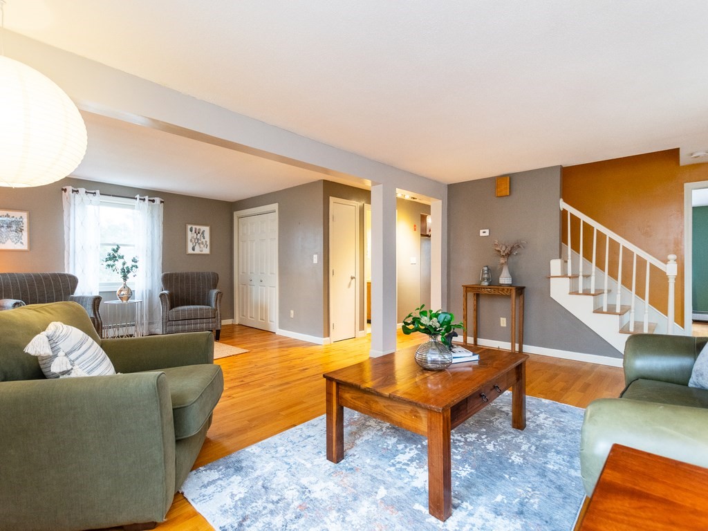 4 Heights Terrace Maynard, MA 01754 - Photo 7 of 41