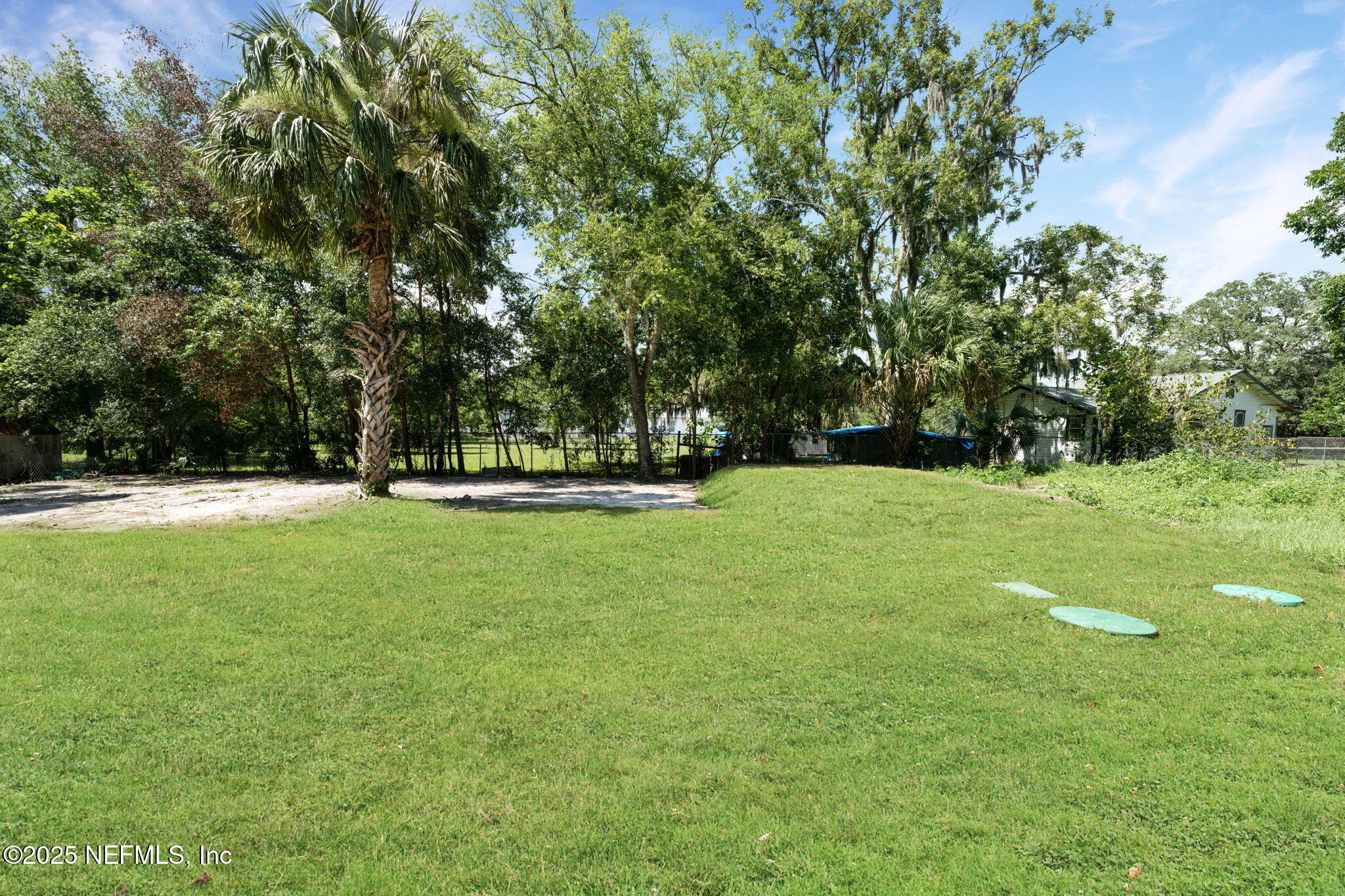 3945 Rose Street Jacksonville, FL 32208 - Photo 26 of 27 a view of green field