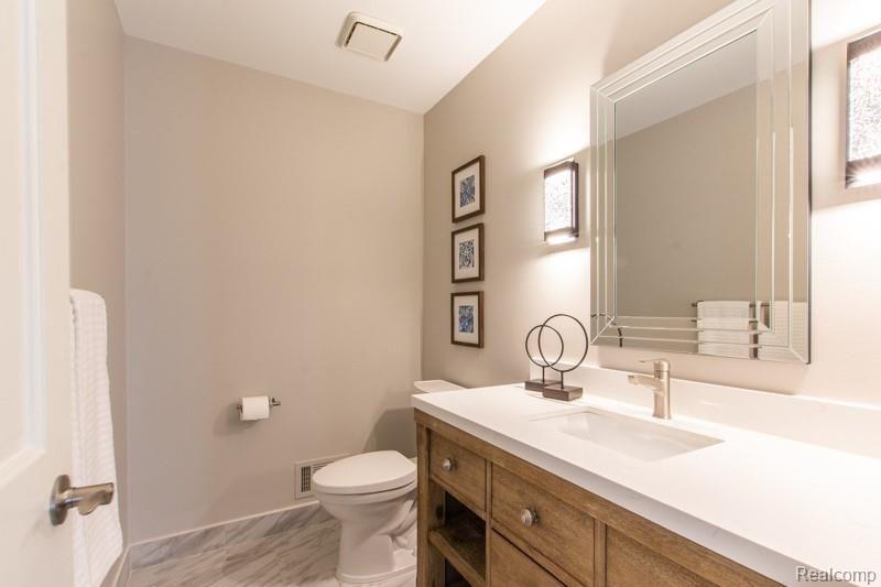 1461 Sandy Ridge Drive Rochester Hills, MI 48306 - Photo 14 of 39