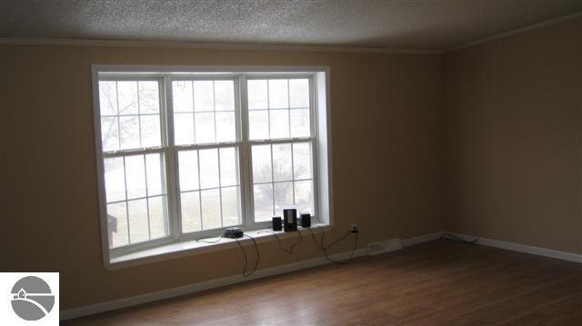 948 Kettle Lake Road Kalkaska, MI 49646 - Photo 8 of 24 1787287-7.JPG