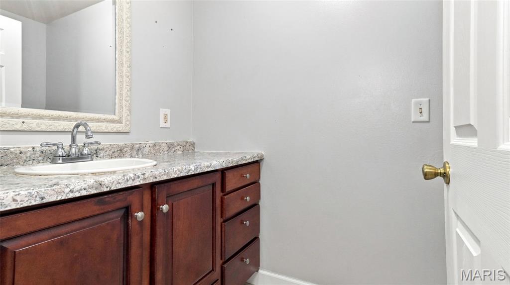 12598 Bell Road Roby, MO 65557 - Photo 21 of 36 Gallery Image 21