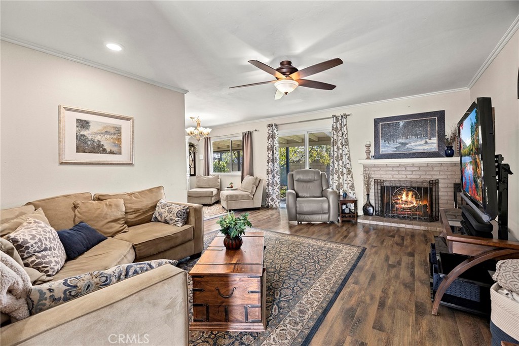 324 Rio Grande Avenue Placentia, CA 92870 - Photo 3 of 17