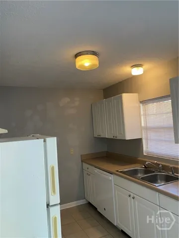 $1,890 | 16 South Stillwood Court, Savannah, GA 31419