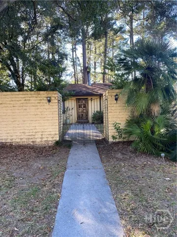 $1,890 | 16 South Stillwood Court, Savannah, GA 31419