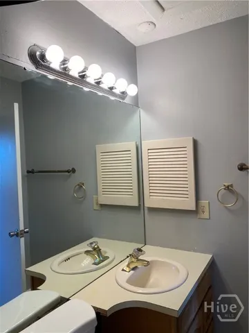 $1,890 | 16 South Stillwood Court, Savannah, GA 31419