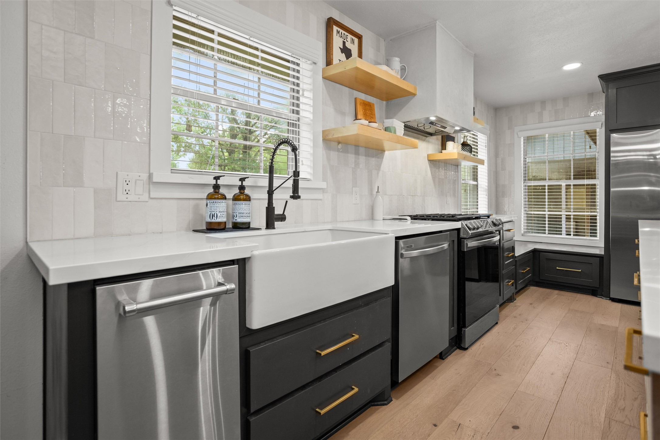 1221 Lone Star Road Lufkin, TX 75901 - Photo 9 of 43