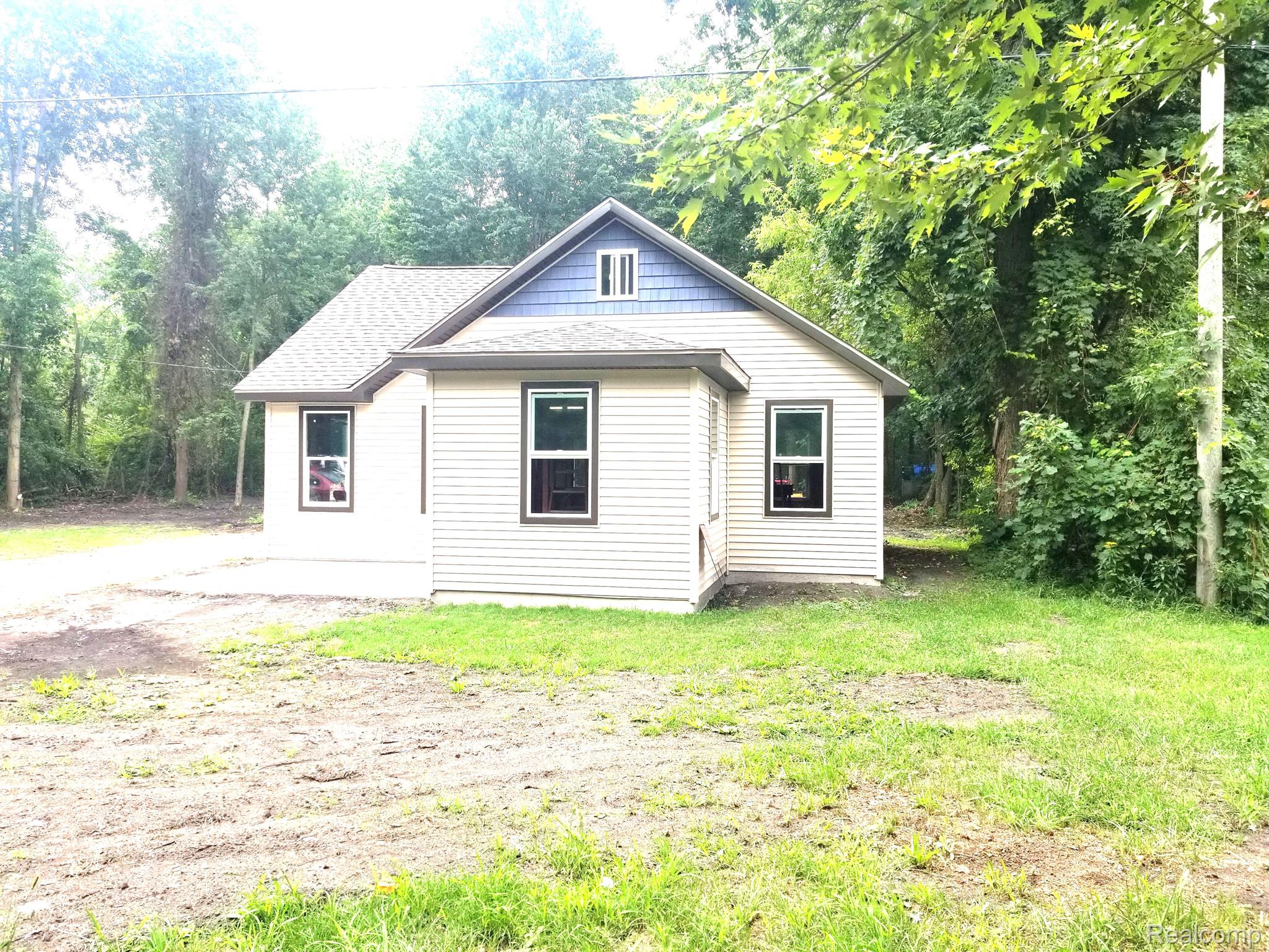 6287 Shea Road Marine City, MI 48039 - Photo 2 of 21 Gallery Image 2