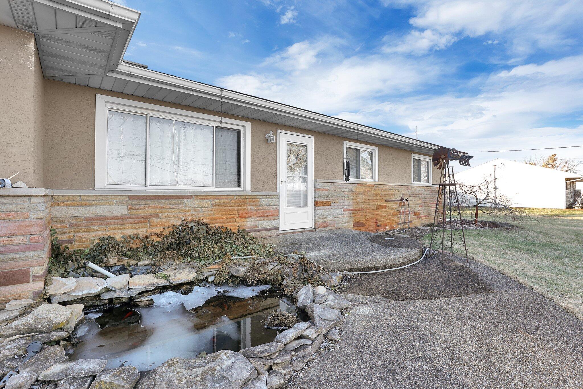 4-web-or-mls-6715-lockbourne-rd