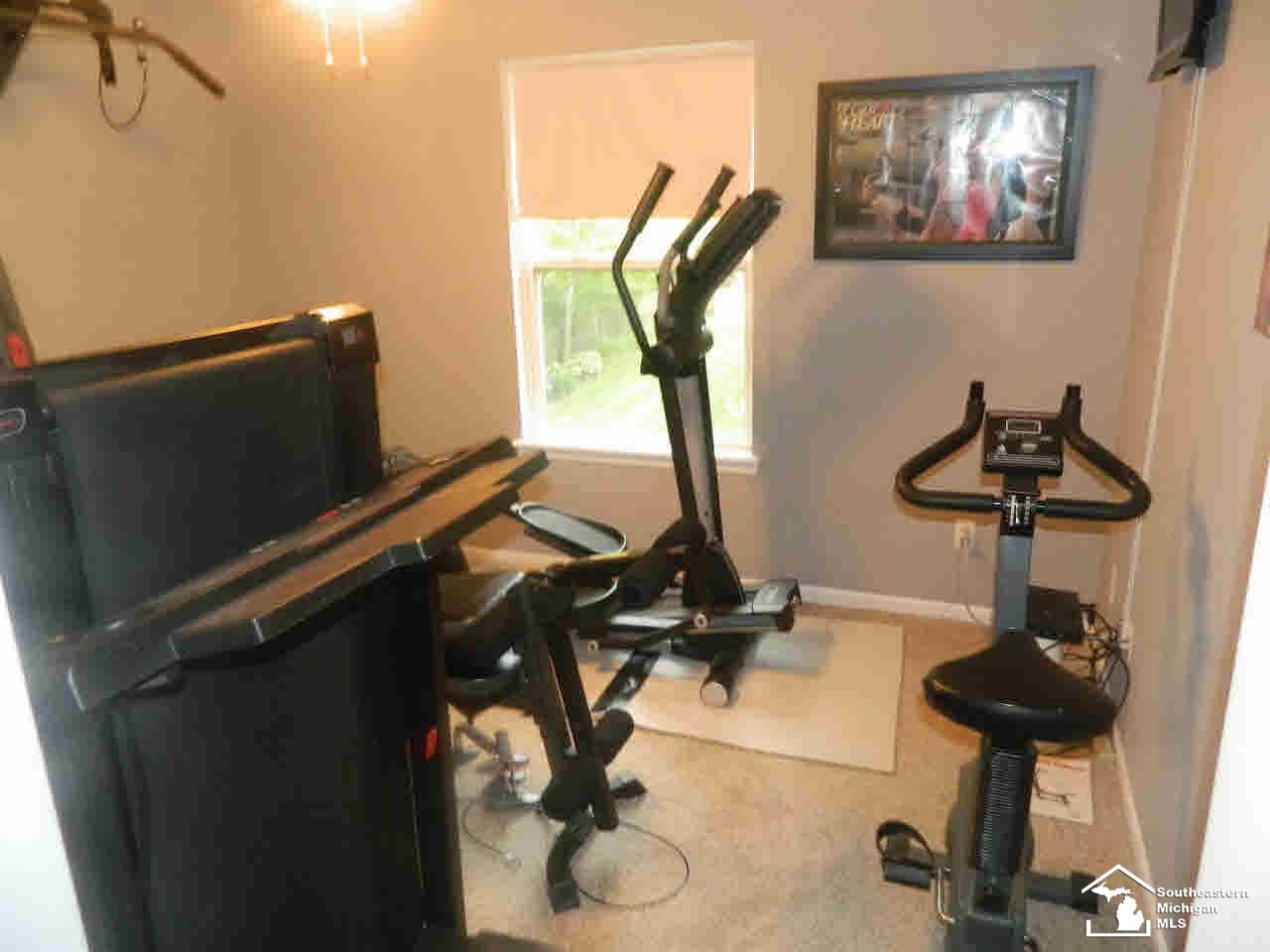 38005 Judd Road Belleville, MI 48111 - Photo 17 of 17 20440947-16.JPG