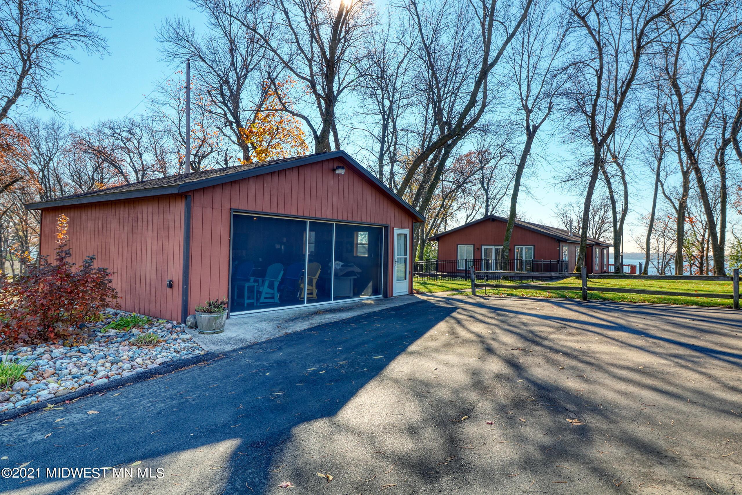 51216 Pelican Point Drive, Detroit Lakes, MN 56501 Compass