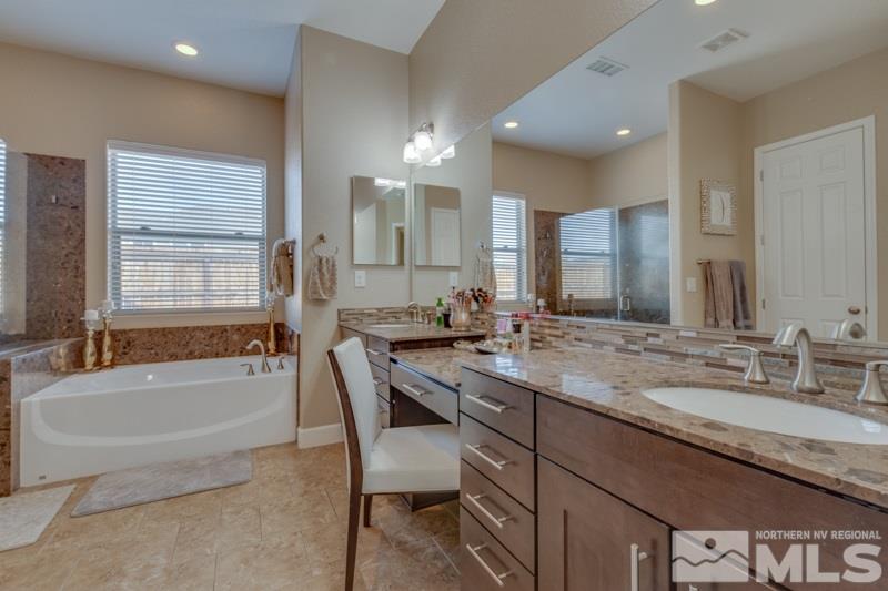340 Shady Valley Road Sparks, NV 89441 - Photo 16 of 26 Photo 17