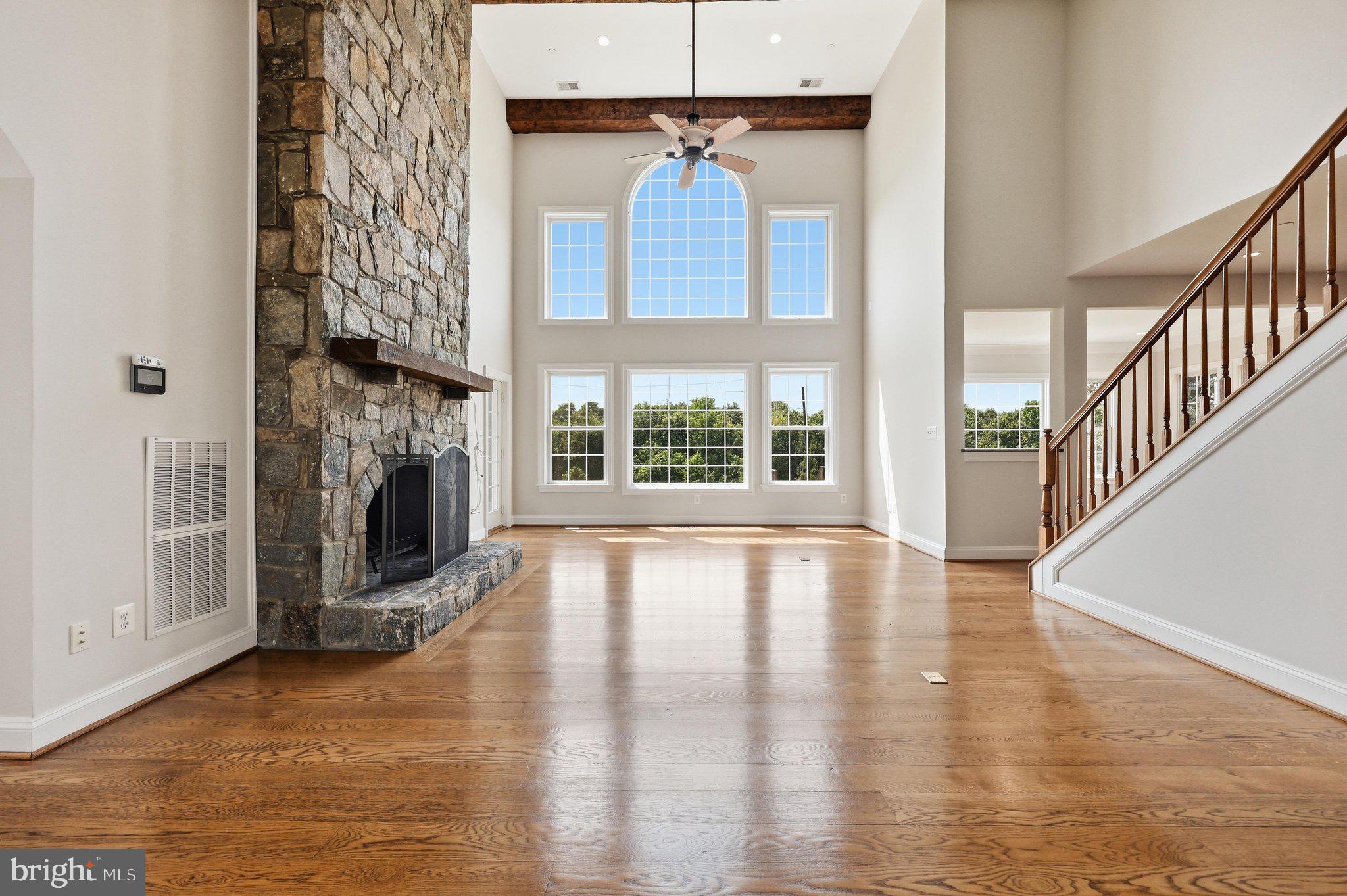 19014 Beallsville Road Poolesville, MD 20837 - Photo 22 of 83 Family Room
