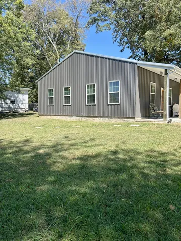 $324,900 | 506 Church Street, White Bluff, TN 37187