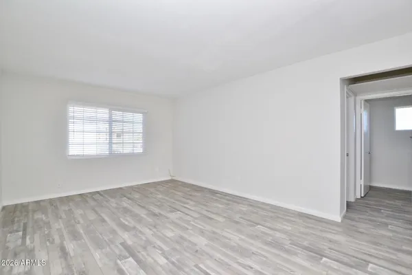 $899 | 44 East Roanoke Avenue, Unit 8, Phoenix, AZ 85012