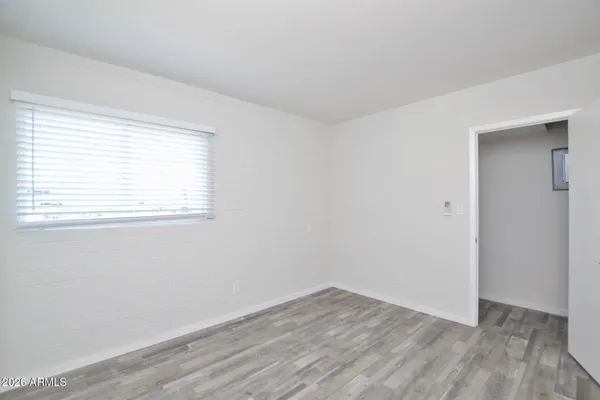 $899 | 44 East Roanoke Avenue, Unit 8, Phoenix, AZ 85012