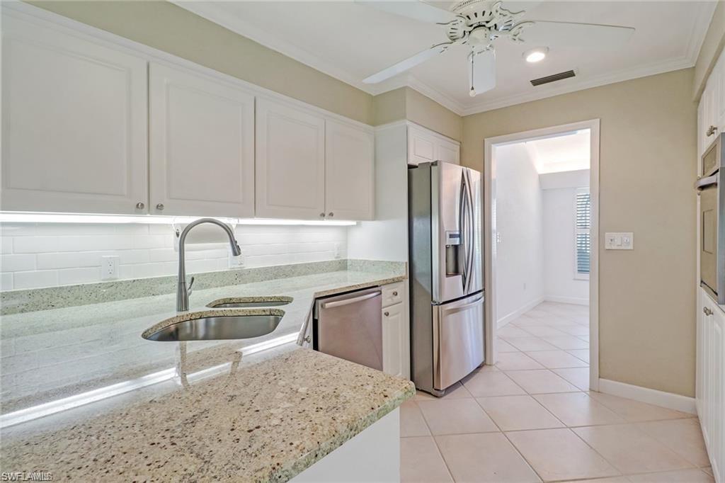 810 Reef Point Circle Naples, FL 34108 - Photo 14 of 33 Gallery Image 14