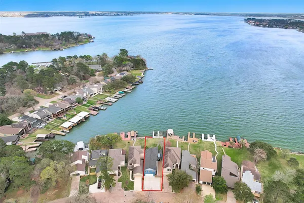 $1,155,000 | 11403 Twain Drive, Montgomery, TX 77356