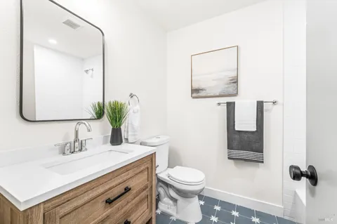 $829,000 | 1521 Sarkesian Drive, Petaluma, CA 94954