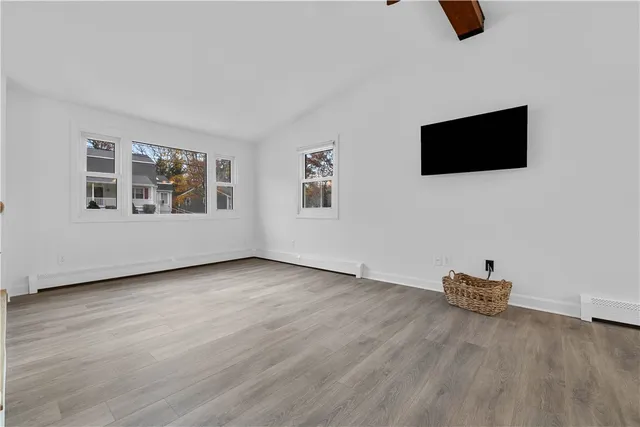 $425,000 | 5 Ichabod Lane, Westerly, RI 02891