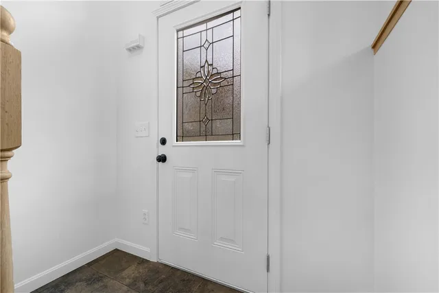 $425,000 | 5 Ichabod Lane, Westerly, RI 02891