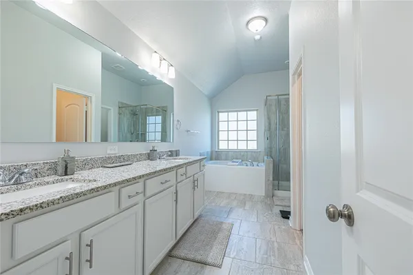 $3,000 | 5129 Maroon Creek Drive, Bryan, TX 77802