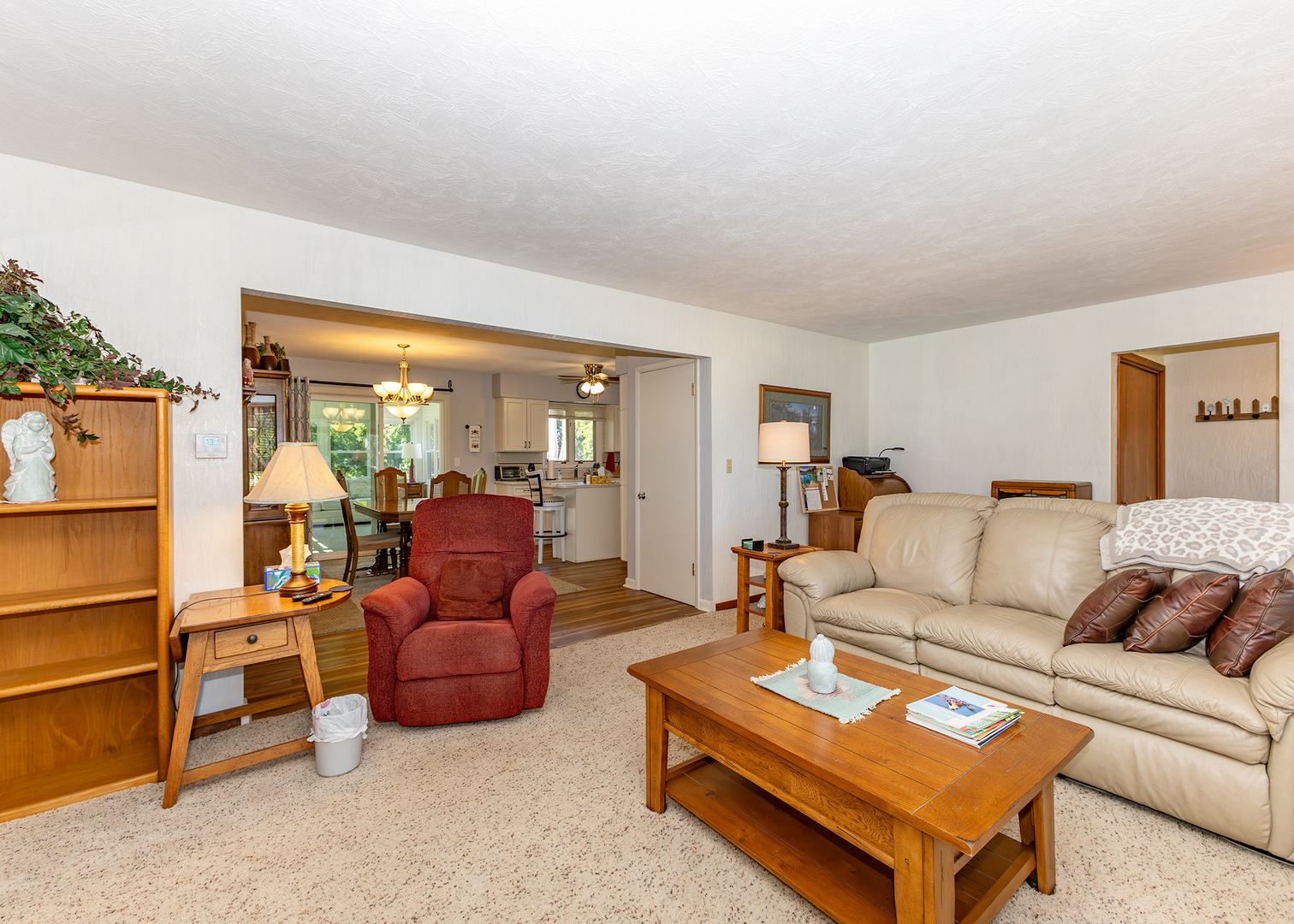 17028 Hubbard Road East Moline, IL 61244 - Photo 7 of 37