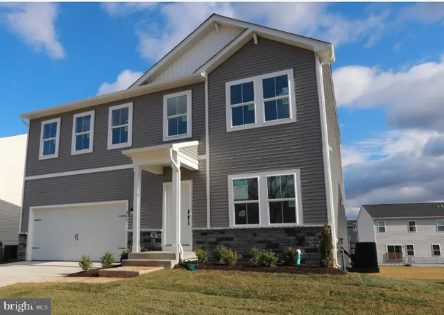 $409,999 | 265 Valor Lane, Martinsburg, WV 25405