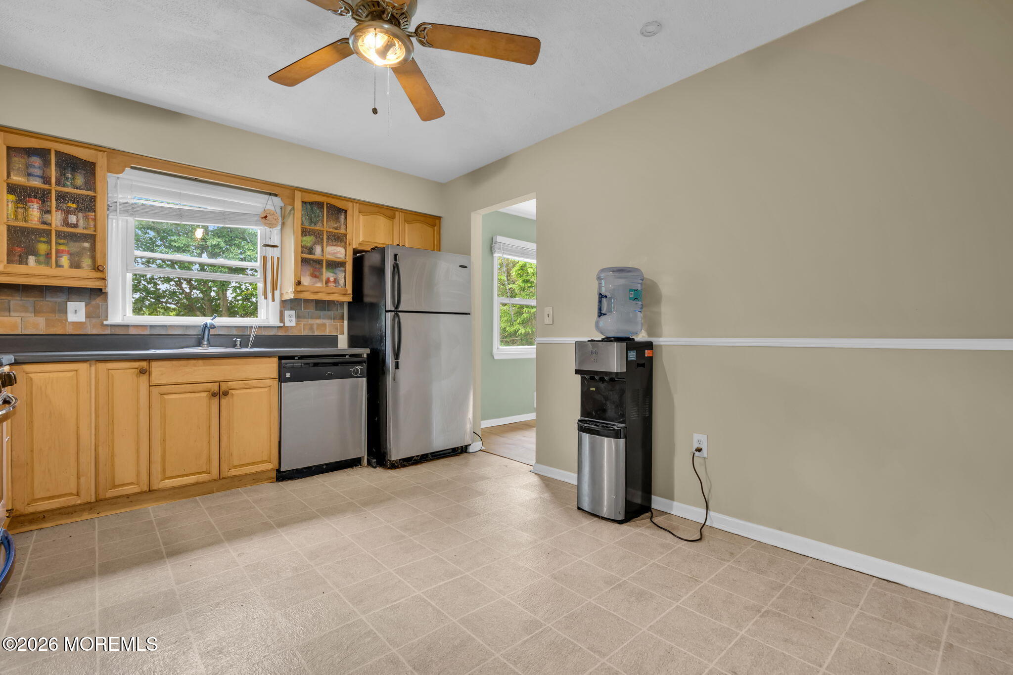 52 Lorelei Drive Howell, NJ 07731 - Photo 9 of 31 18-web-or-mls-DSC06109