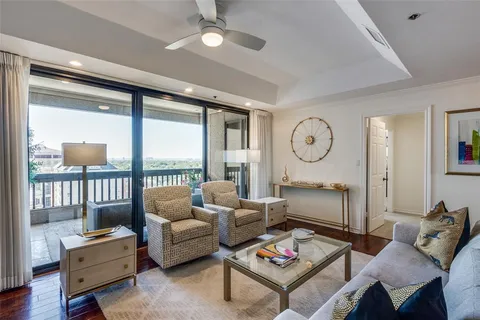 $1,385,000 | 5909 Luther Lane, Unit 1405, Dallas, TX 75225