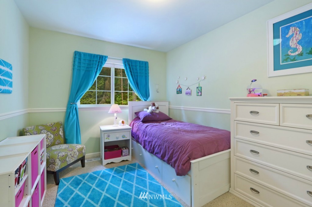 23431 45th Avenue Southeast Bothell, WA 98021 - Photo 13 of 20