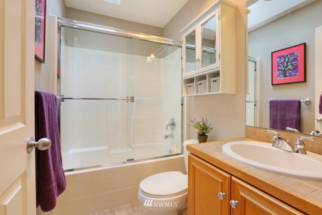 23431 45th Avenue Southeast Bothell, WA 98021 - Photo 14 of 20