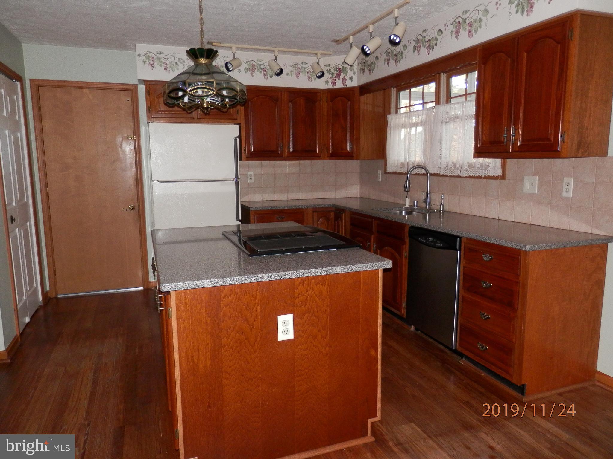 133 Long Point Road Stevensville, MD 21666 - Photo 14 of 36 Kitchen