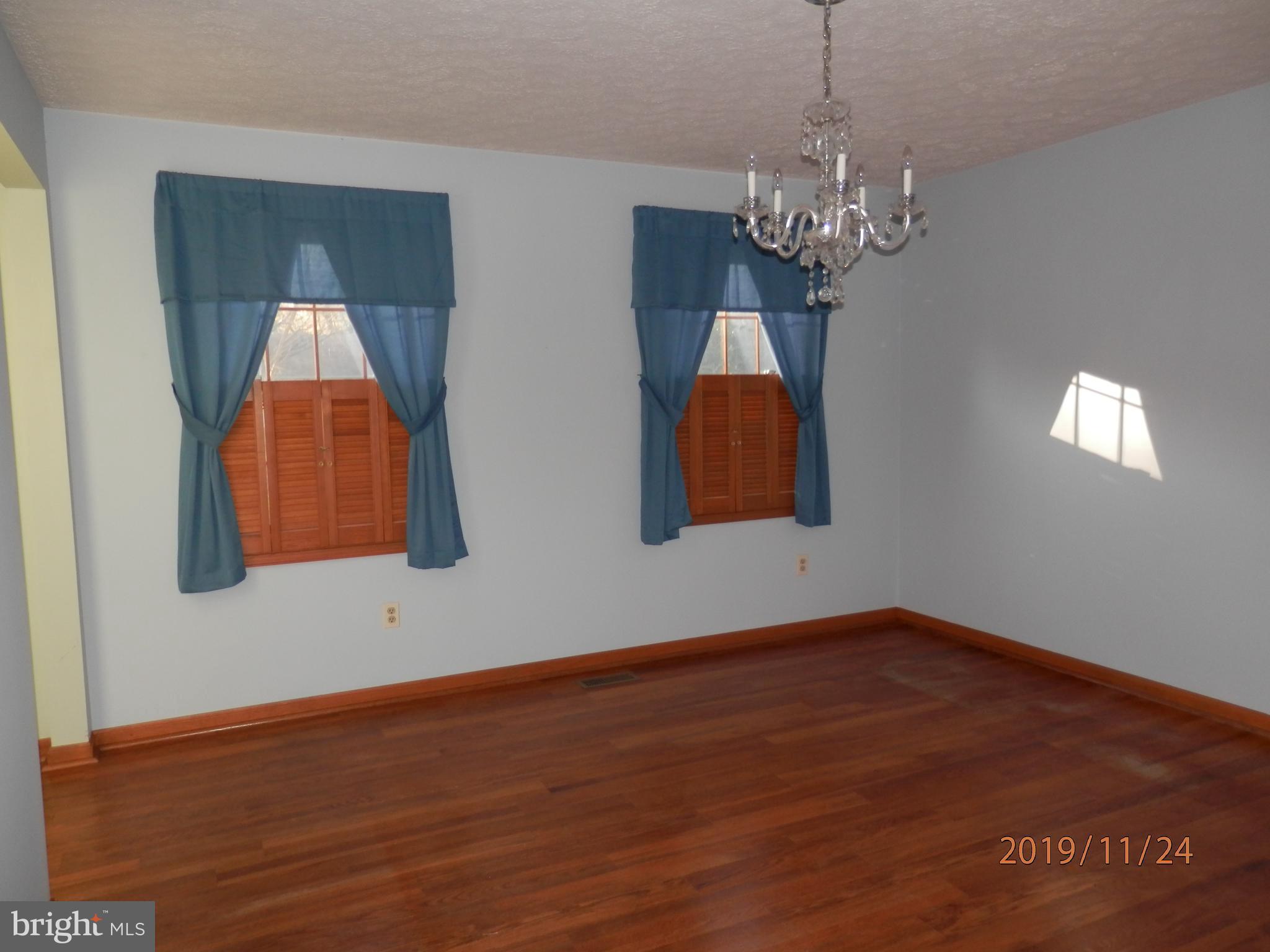 133 Long Point Road Stevensville, MD 21666 - Photo 5 of 36 Dining Room