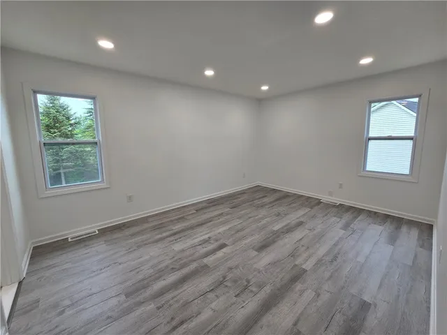 $2,600 | 51 Grangerford Heights, Henrietta, NY 14586