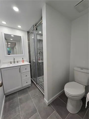 $2,600 | 51 Grangerford Heights, Henrietta, NY 14586