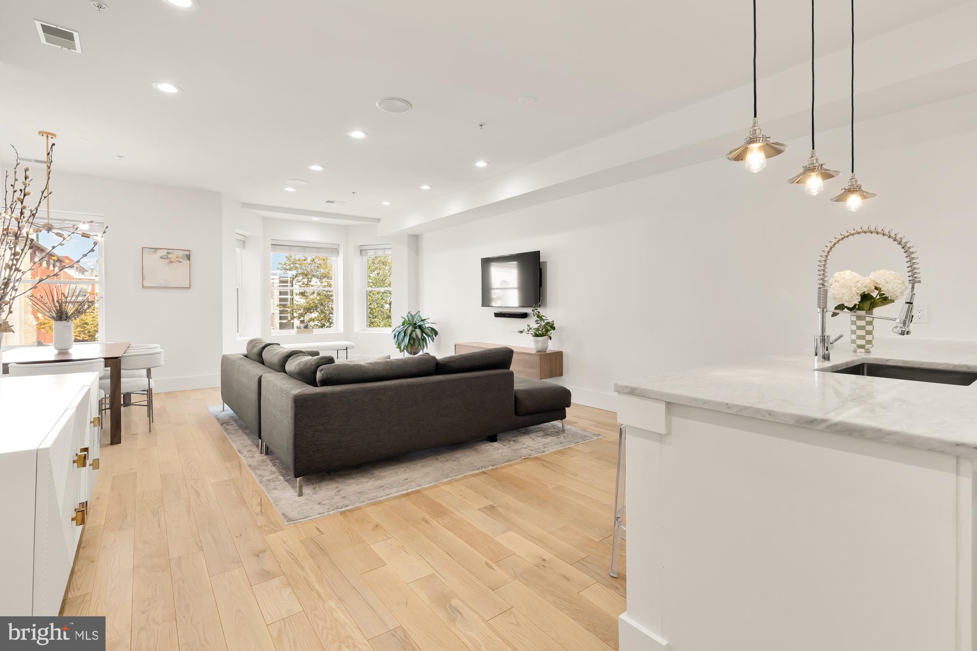 1230 Fairmont Street Northwest, Unit 2 Washington, DC 20009 - Photo 11 of 43