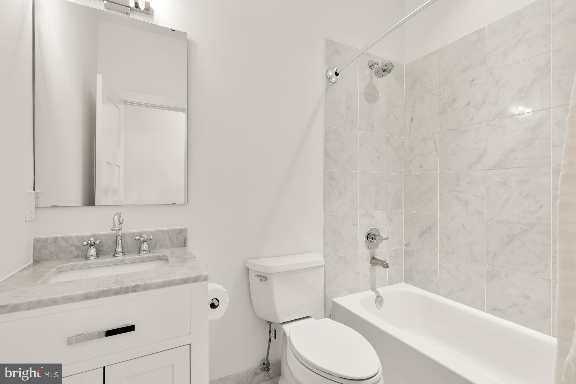 1230 Fairmont Street Northwest, Unit 2 Washington, DC 20009 - Photo 23 of 43
