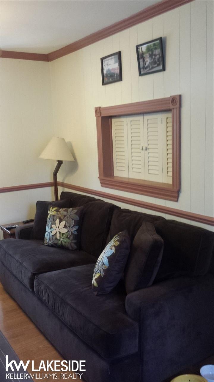 2244 Oakcrest Road Sterling Heights, MI 48310 - Photo 15 of 44 31302005-14.JPG