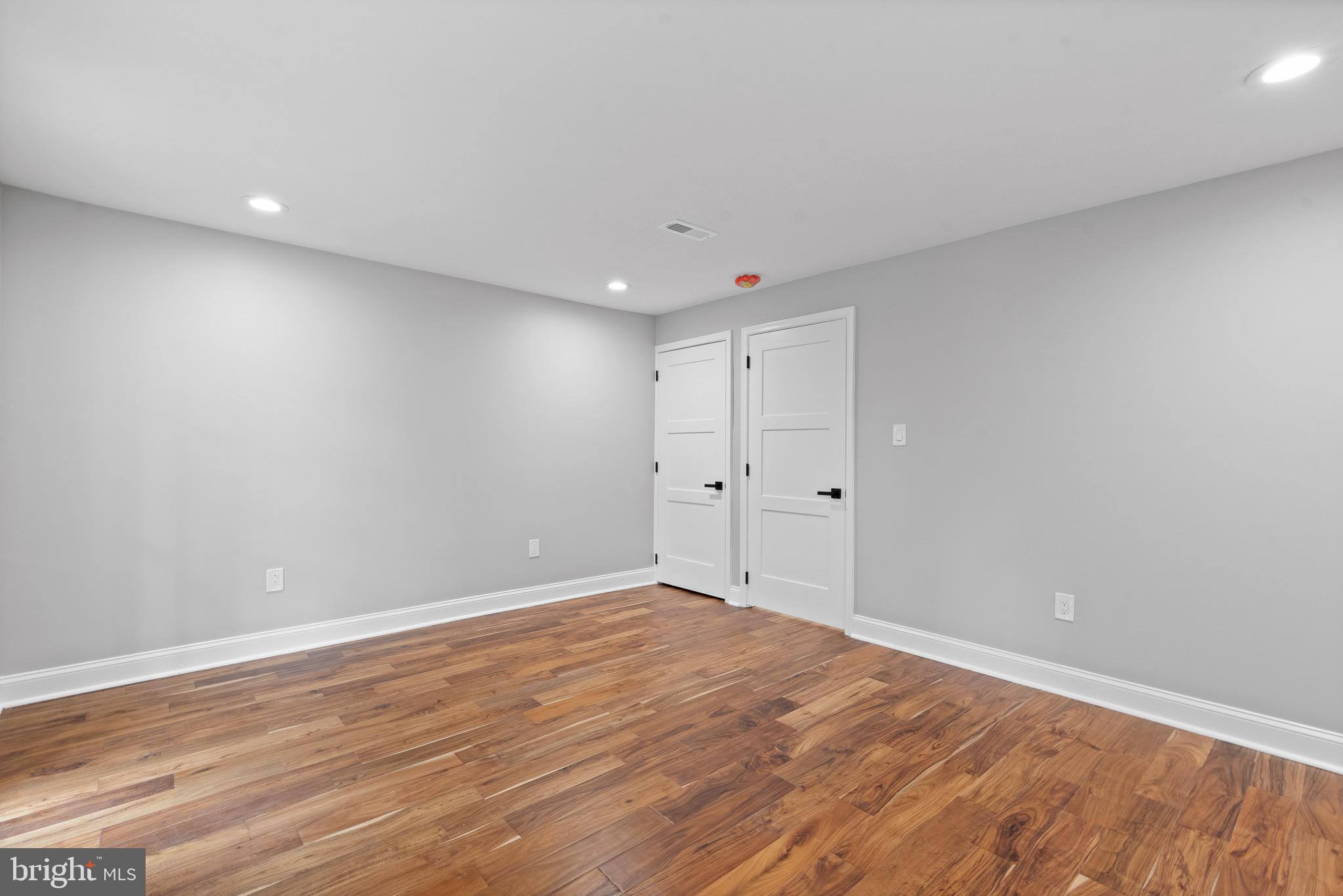 111 Yew Road Cheltenham, PA 19012 - Photo 25 of 38