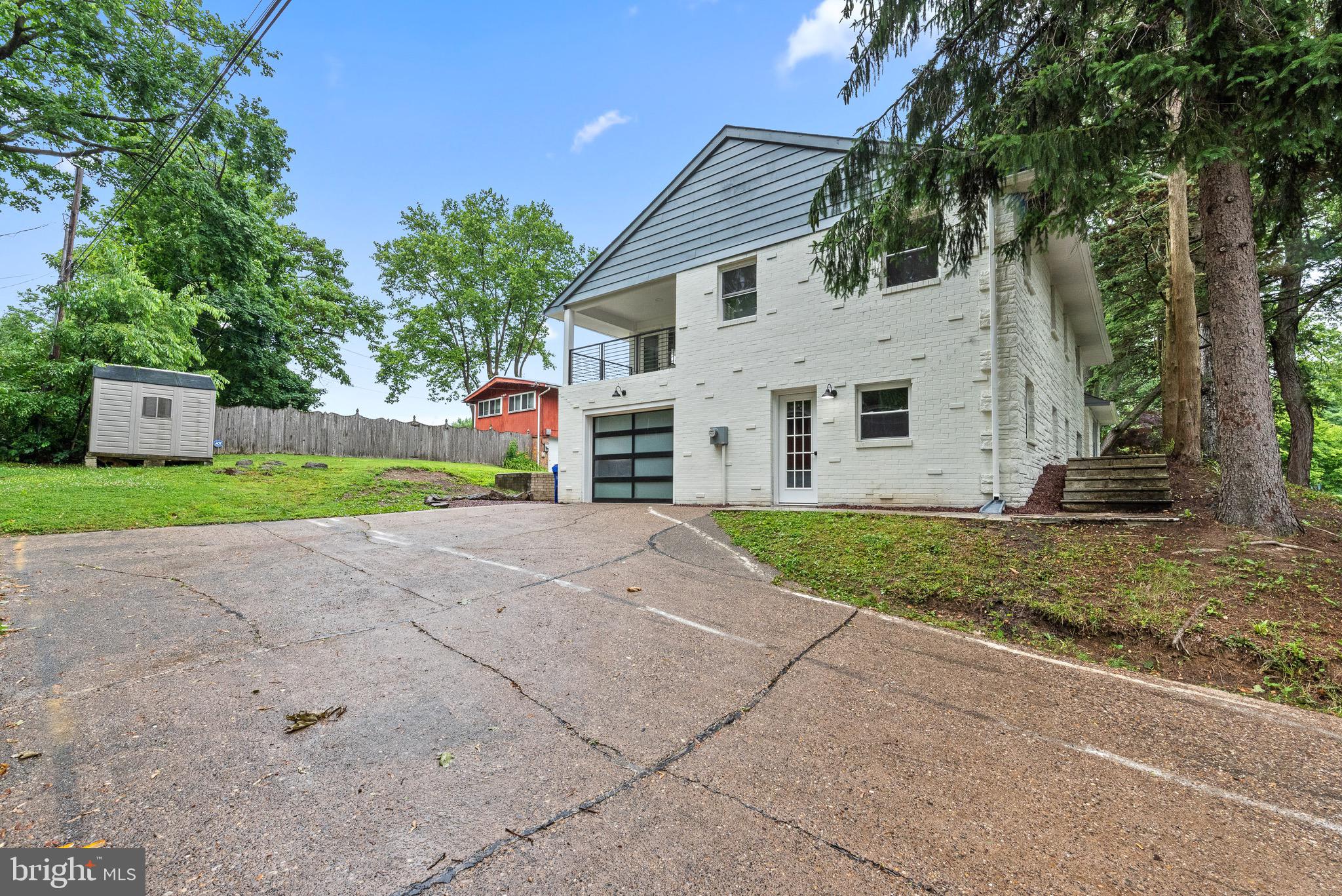 111 Yew Road Cheltenham, PA 19012 - Photo 34 of 38